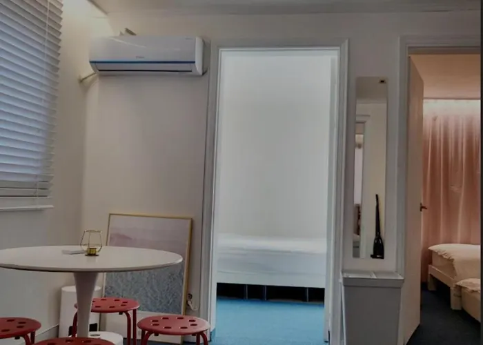 Sinchon Station Line 2 Exit 3 And 4 Min Three-room Hongdae